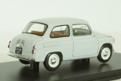 Заз-965 "Запорожец" 1960 г. светло-серый, 196502, DiP Models 1:43
