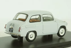 Заз-965 "Запорожец" 1960 г. светло-серый, 196502, DiP Models 1:43