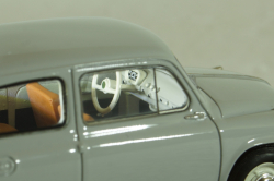 Заз-965 "Запорожец" 1960 г. светло-серый, 196502, DiP Models 1:43