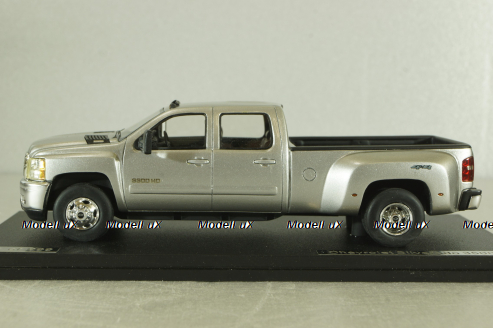 Chevrolet Silverado 3500HD 2011, silver, 109002, GLM 1:43 