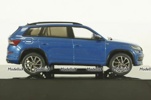 Skoda Kodiaq Sportline 2018, blue, CLC559, IXO 1:43