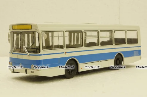 ЛАЗ-4202, арт. 900346, Советский Автобус 1:43