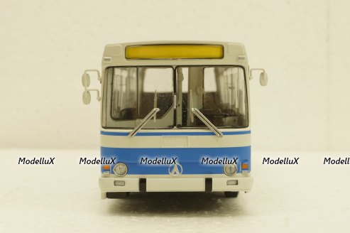 ЛАЗ-4202, арт. 900346, Советский Автобус 1:43