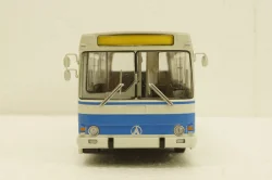ЛАЗ-4202, арт. 900346, Советский Автобус 1:43