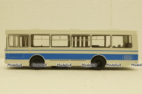 ЛАЗ-4202, арт. 900346, Советский Автобус 1:43