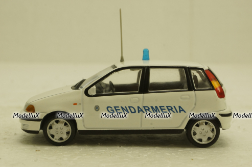 Fiat Punto SX Gendarmeria, Полицейские Машины Мира №40, 1:43