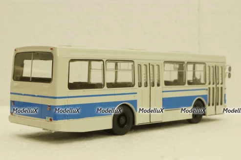 ЛАЗ-4202, арт. 900346, Советский Автобус 1:43