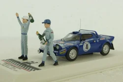 Lancia Stratos HF, No.10, Winner rally Monte Carlo, serie 2, with figurines, S.Munari/S.Maiga, 1976, IXO 1:43