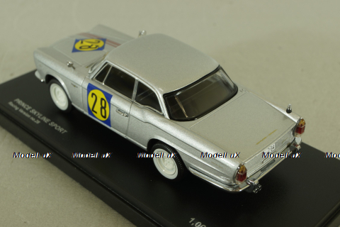 Prince Skyline Sport (BLRA-3) racing version #28, silver, 03233A, Kyosho 1:43 