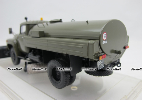 АКПМ-3, Аэродромная Комбинированная Поливомоечная Машина, на шасси Зил-130, 1984г., 113069,  DiP Models 1:43