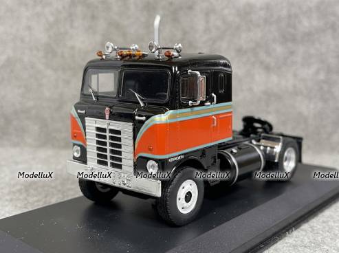 Kenworth Bullnose 1950 black/red, TR036, IXO 1:43