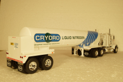 Freightliner FLC 120 64T Cryoro American Trucks, France #9 (Altaya) 1:43