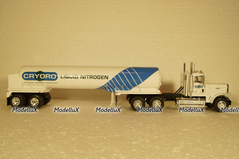 Freightliner FLC 120 64T with semi-trailer tanker "Cryoro" American Trucks, France #9 (Altaya) 1:43