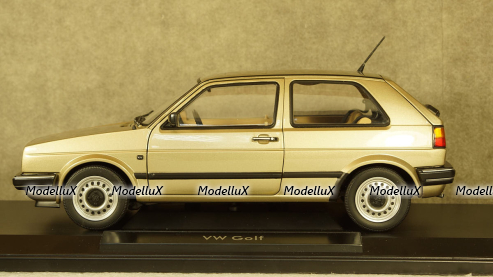 Ford Granada MK II Turnier 1.8i Ghia Metallic Grey 1978, CLC362N, IXO 1:43