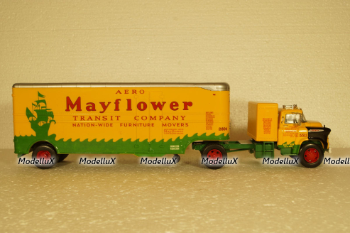 Chevrolet 9100 LCF Aero Mayflower Transit Company Moving Pup Trailer 1956  Golden Yellow Forest Green Semi-Remorque Americans #28 Altaya 1:43