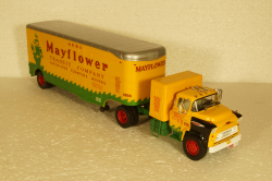Chevrolet 9100 LCF Aero Mayflower Transit Company Moving Pup Trailer 1956  Golden Yellow Forest Green Semi-Remorque Americans #28 Altaya 1:43