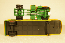 Chevrolet 9100 LCF Aero Mayflower Transit Company Moving Pup Trailer 1956  Golden Yellow Forest Green Semi-Remorque Americans #28 Altaya 1:43