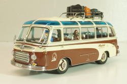Setra S6 bus Marti 1955, with 4 figuren, brown/cream, 02824, Schuco 1:43