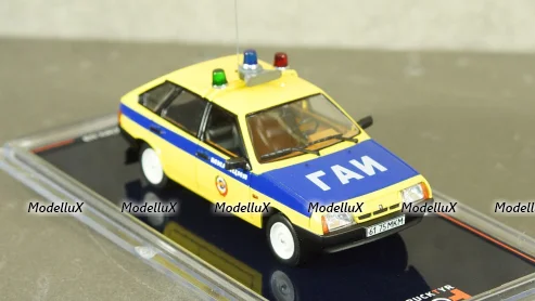 Зил-130В1 с полуприцепом АРУП-8, TruckTyr 1:43