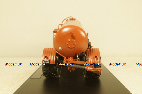 Зил-130В1 с полуприцепом АРУП-8, TruckTyr 1:43