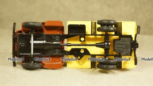Зил-130В1 с полуприцепом АРУП-8, TruckTyr 1:43