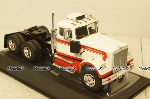 White Western Star 4864, 1970, TR107, IXO 1:43