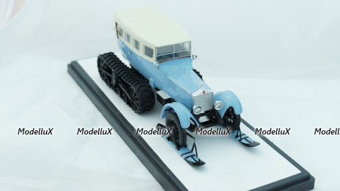 Aston Martin DB4 Coupe 1958, CLC358N, IXO 1:43