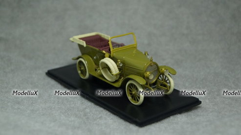 Aston Martin DB4 Coupe 1958, CLC358N, IXO 1:43
