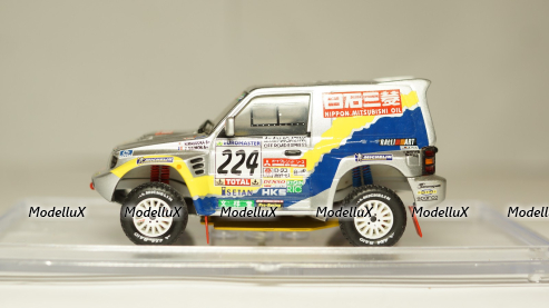 Mitsubushi Pajero 2  #224 dakar 2001, Skid 1:43