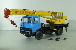 КС-3577 Ивановец, автокран на шасси Маз-5337, синий/желтый,  собран из кита, AVD models 1:43