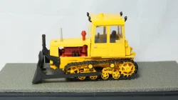 Трактор ДТ 75МЛ с отвалом 1986, RTM 1:43