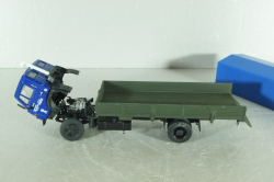 Камаз-5325 бортовой с тентом, синий/зеленый, Автоистория (Конверсия) 1:43