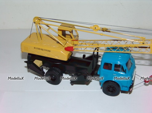 Автокран МКА-10М на шасси МАЗ 500 ALF 1:43