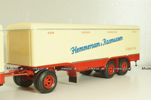 Krupp Titan with trailer "Hemmersam & Rasmussen" Lubeck, cream/red,  Minichamps 1:43