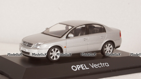 Opel Vectra 4door 2002 silver, Schuco 1:43 Уценка!