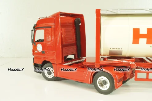 Mercedes-Benz Actros 1846 tractor with semi trailer tankwechsel system "Hoyer", red/white, 564/02, NZG 1:43