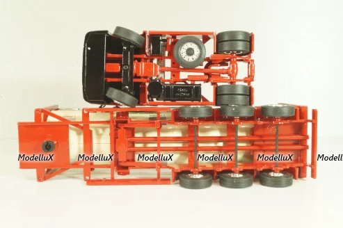 Mercedes-Benz Actros 1846 tractor with semi trailer tankwechsel system "Hoyer", red/white, 564/02, NZG 1:43