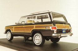 Jeep Grand Wagoneer 1981, black/wood decor, 124260, Whitebox 1:24