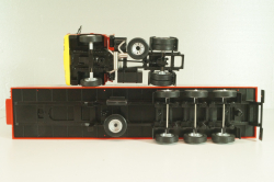 Mercedes-Benz 1844 tractor with semi-trailer "Suzi-Wan" 1991, red, Semi-remorques D'exception #63, Altaya 1:43