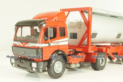 Mercedes-Benz 1748 S  tractor with semi trailer tankwechsel system, red/silver, 317/2, NZG 1:43