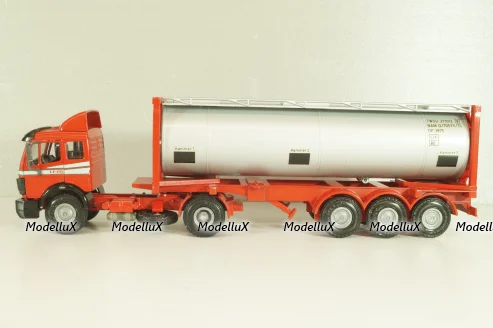 Mercedes-Benz 1748 S  tractor with semi trailer tankwechsel system, red/silver, 317/2, NZG 1:43