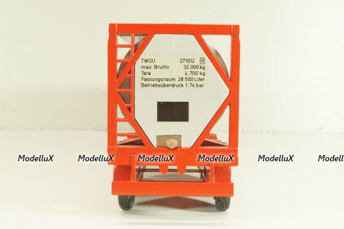 Mercedes-Benz 1748 S  tractor with semi trailer tankwechsel system, red/silver, 317/2, NZG 1:43