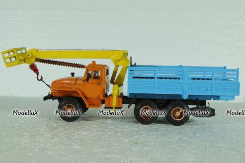 Урал-4320, Бурильно-крановая машина, Model43 1:43