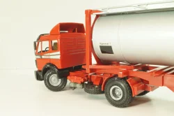 Mercedes-Benz 1748 S  tractor with semi trailer tankwechsel system, red/silver, 317/2, NZG 1:43
