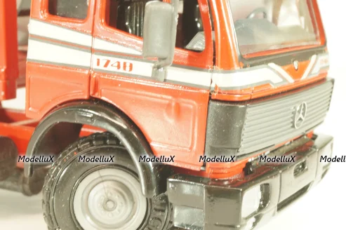 Mercedes-Benz 1748 S  tractor with semi trailer tankwechsel system, red/silver, 317/2, NZG 1:43