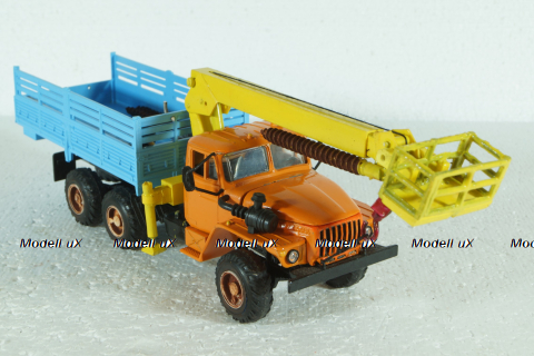 Урал-4320, Бурильно-крановая машина, Model43 1:43