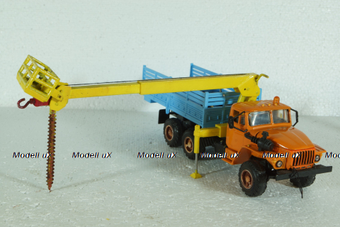 Урал-4320, Бурильно-крановая машина, Model43 1:43