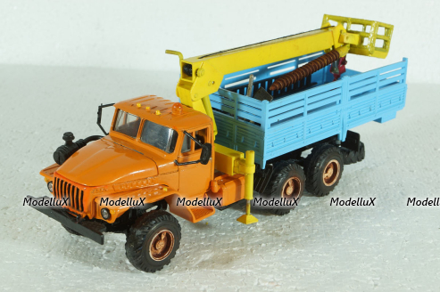 Урал-4320, Бурильно-крановая машина, Model43 1:43