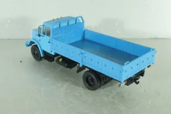 Зил-4331 бортовой, синий, АвтоИстория (конверсия) 1:43