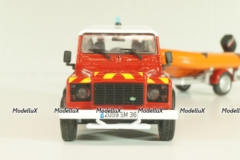 Land Rover Defender with boat on trailer SDIS Indre, Sapeurs-Pompiers №12, Altaya 1:43